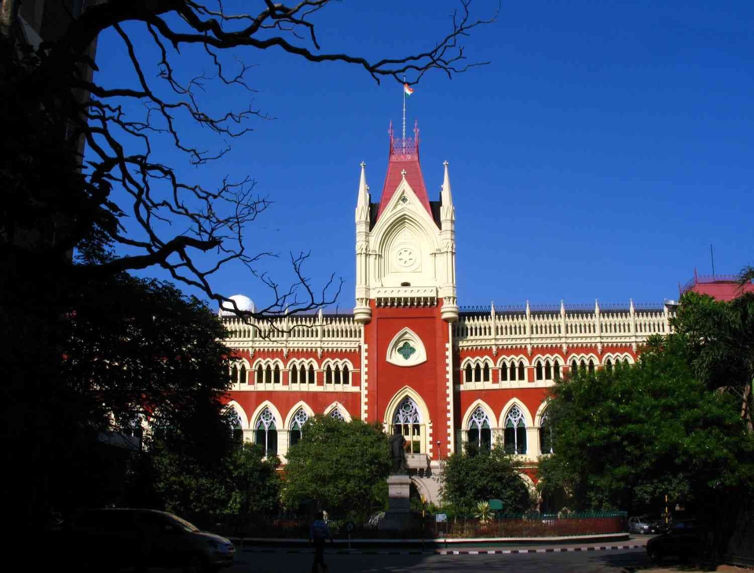 Calcutta High Court Refuses Urgent Hearing in TMC MP Mahua Moitra's Protection Plea