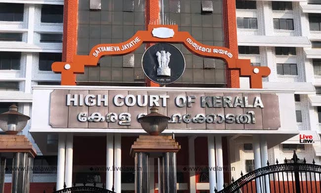 Kerala High Court Grants Final One‑Month Window to Investigating Officer in SNDP Microfinance Fraud Probe