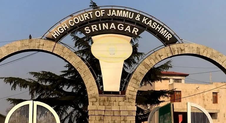 Jammu & Kashmir and Ladakh High Court Refuses to Quash Proceedings in ₹289.28‑crore Bank Loan Fraud Case